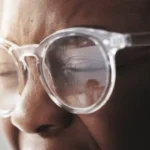 can wearing wrong glasses cause headaches